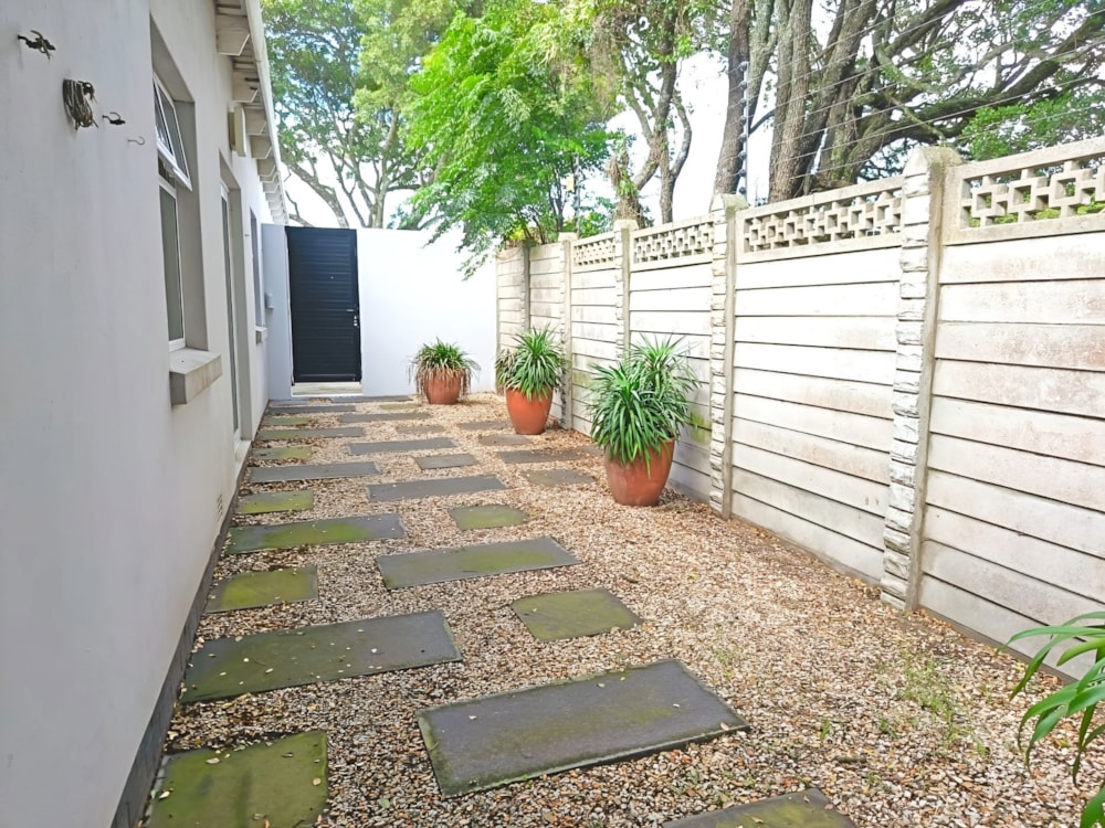 Garden apartment to rent in Lovemore Heights - 1PLZ1735197