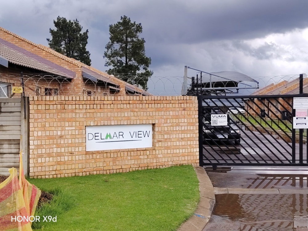 Townhouse to rent in Riversdale, Meyerton - 1VT1735148