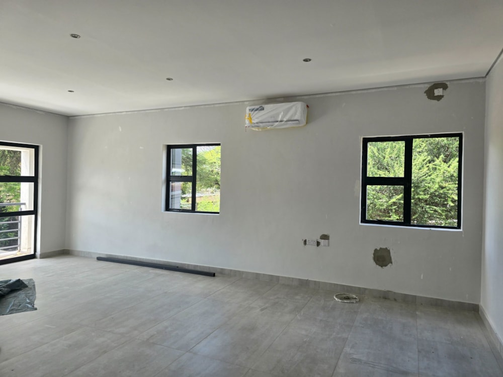 Double-storey cluster to rent in Broadhurst, Botswana - 3BO1735166