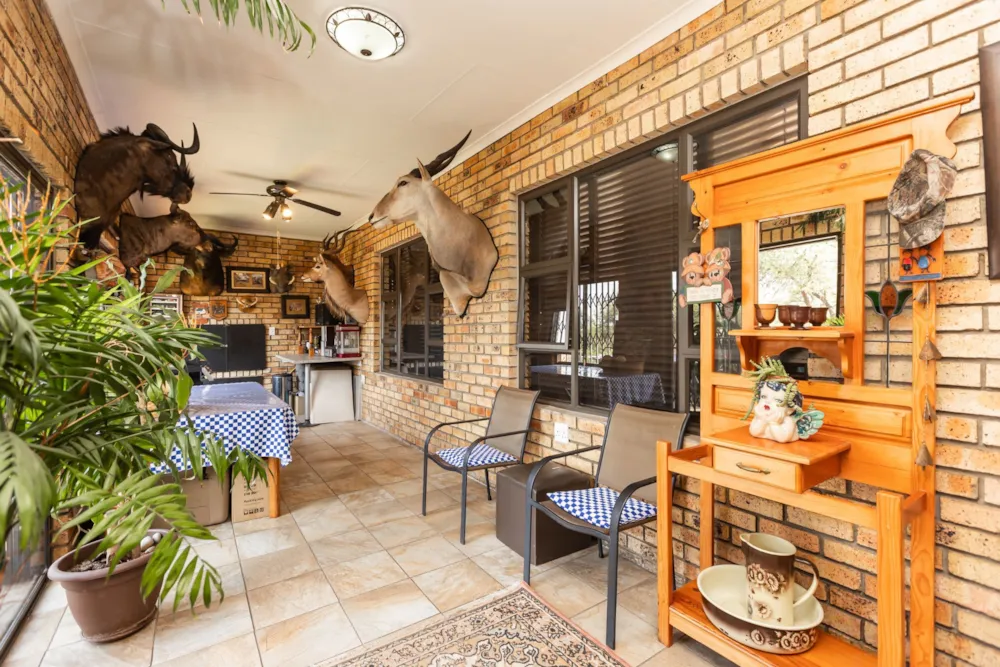 Security complex home for sale in Signal Hill, Newcastle - 1NW1735236
