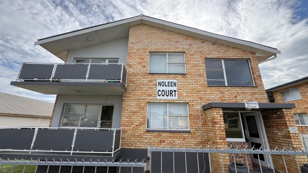 Apartment for sale in Sydenham, Port Elizabeth, Gqeberha - 1PLZ1735211 Apartment for sale in Sydenham, Port Elizabeth, Gqeberha - 1PLZ1735211