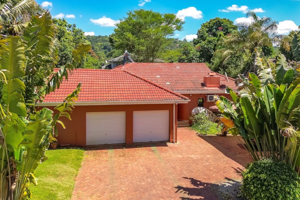 House for sale in Borrowdale Brooke, Zimbabwe - 3ZB1735346