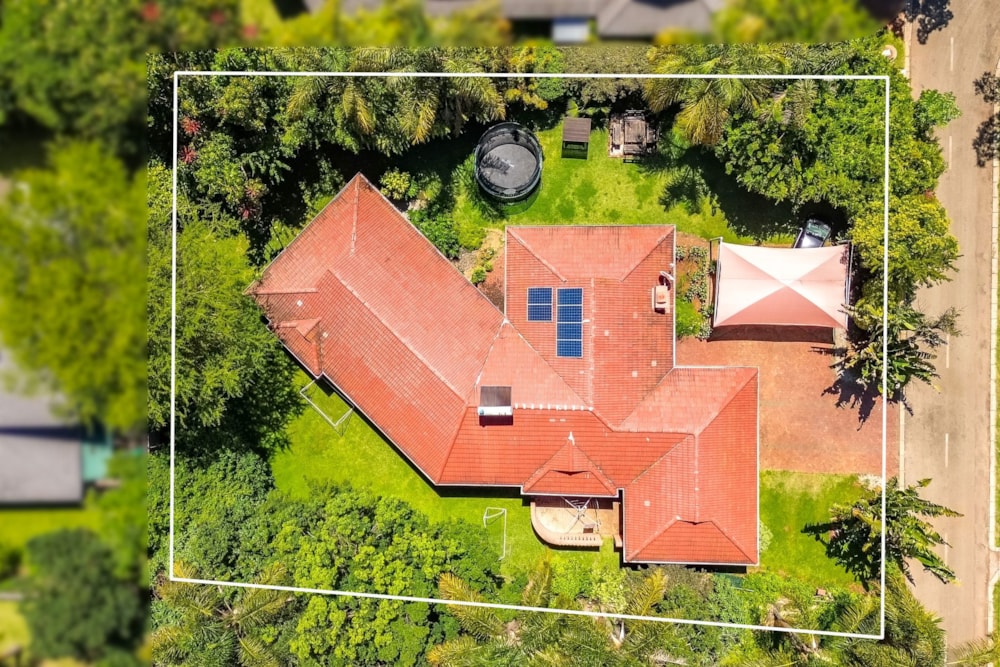 House for sale in Borrowdale Brooke, Zimbabwe - 3ZB1735346