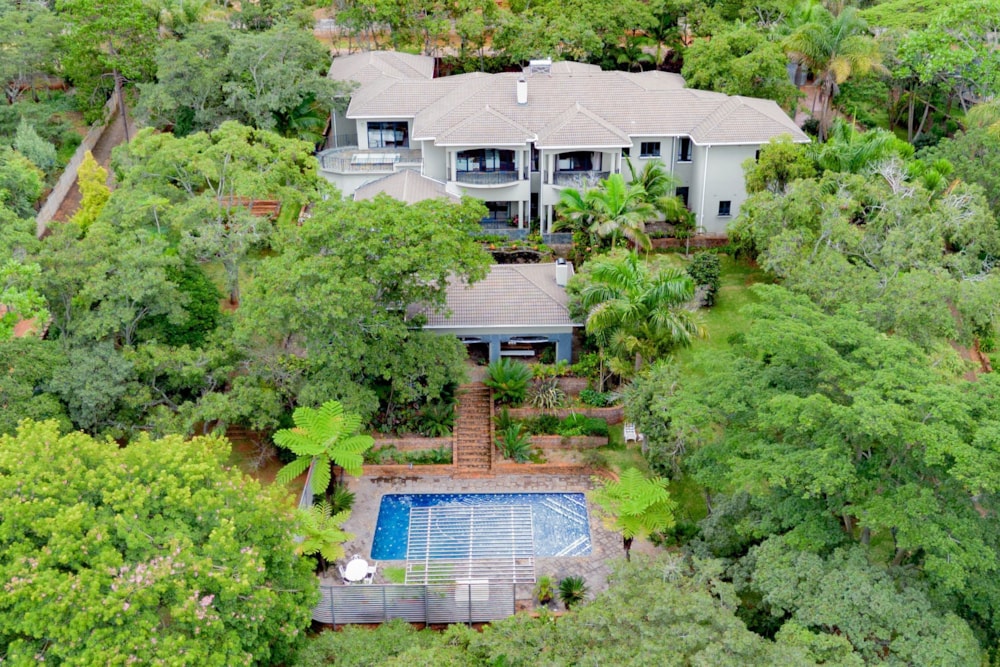 House for sale in Hogerty hill, Zimbabwe - 3ZB1735353 House for sale in Hogerty hill, Zimbabwe - 3ZB1735353