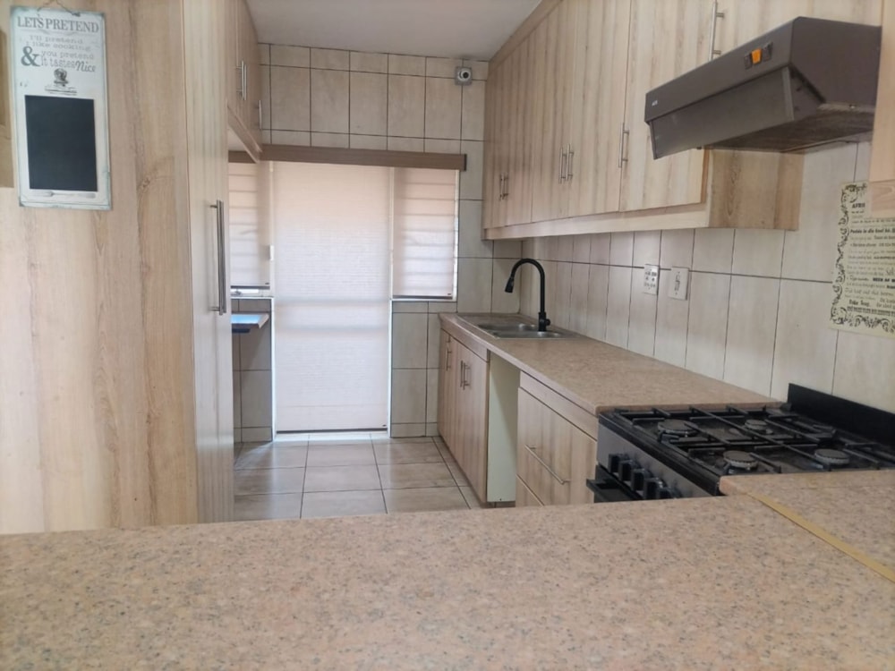 Townhouse for sale in Pollak Park - 1SP1735398