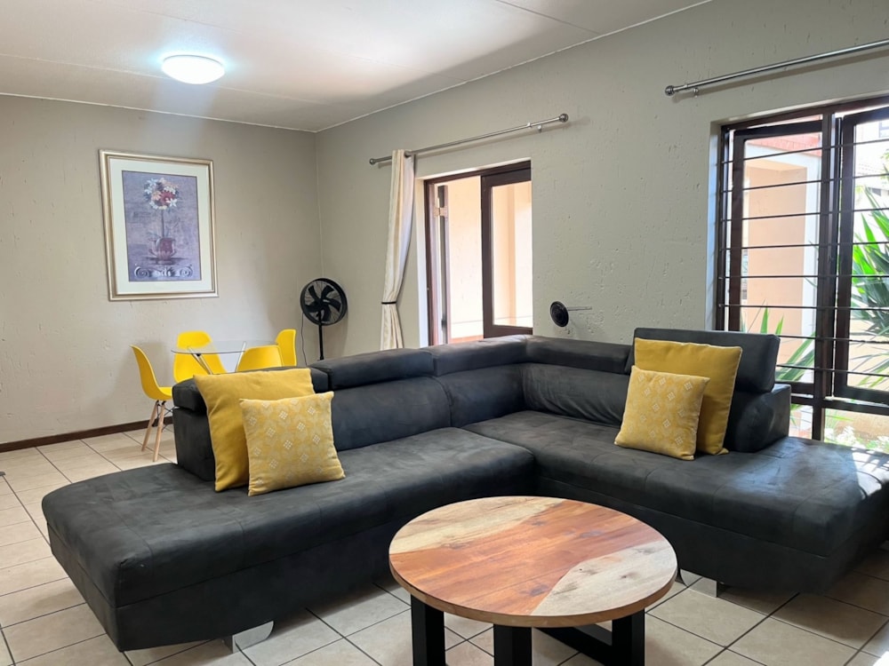 Apartment to rent in Broadacres - FYL1735428