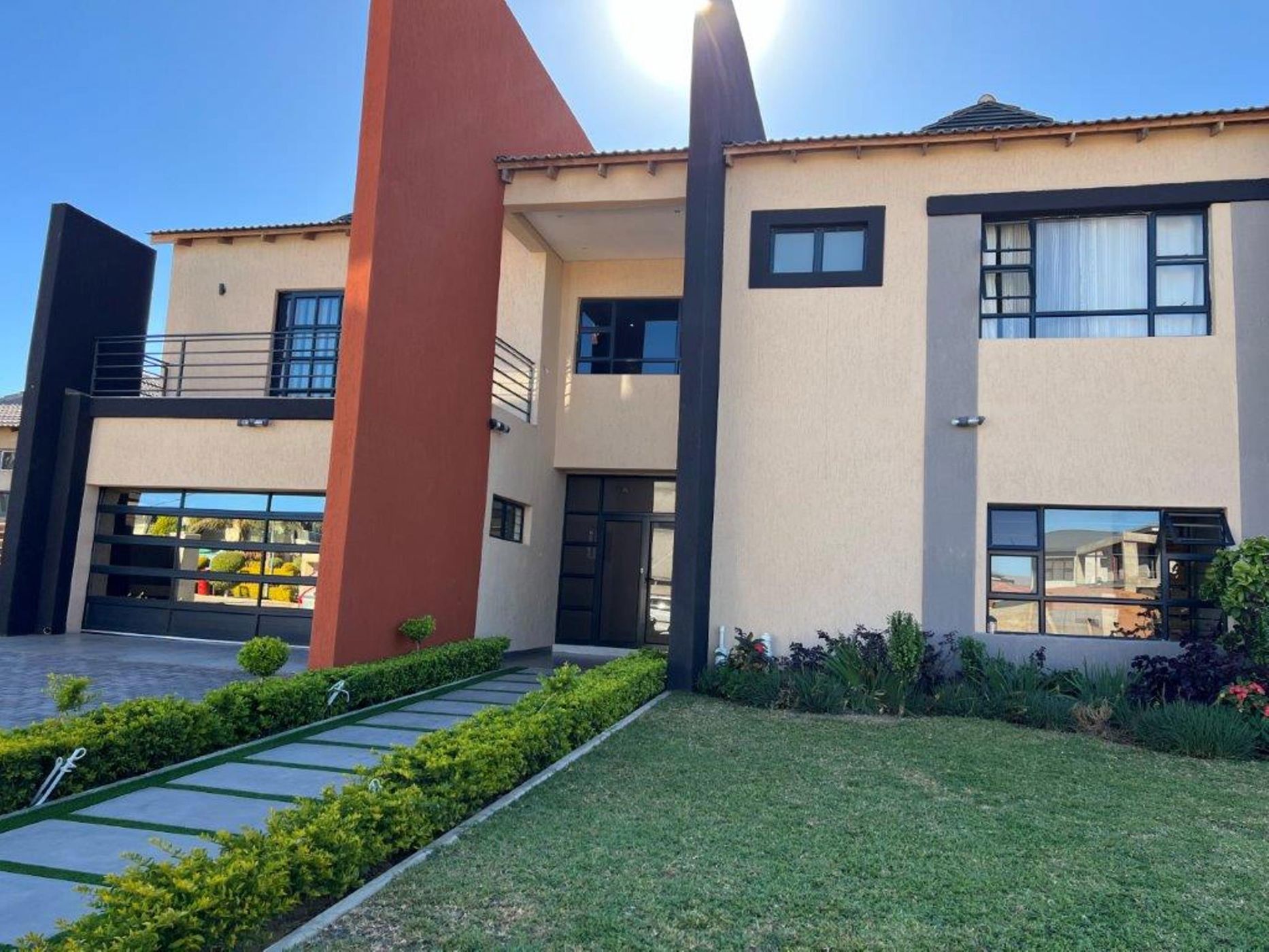 Security complex home to rent in Phakalane, Botswana - 3BO1735426