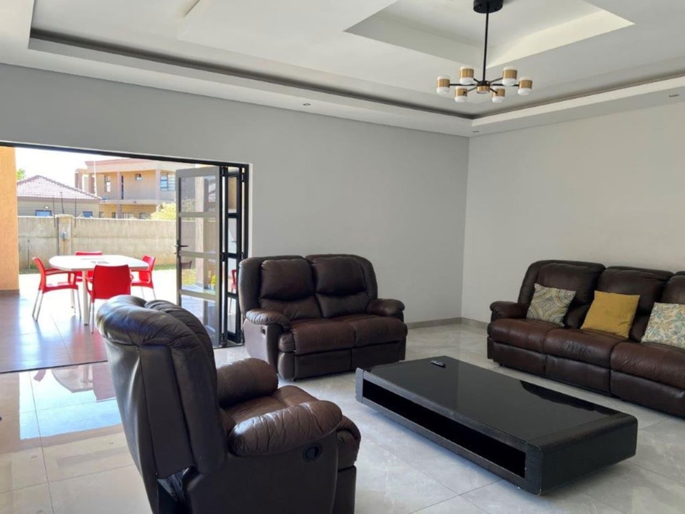 Security complex home to rent in Phakalane, Botswana - 3BO1735426