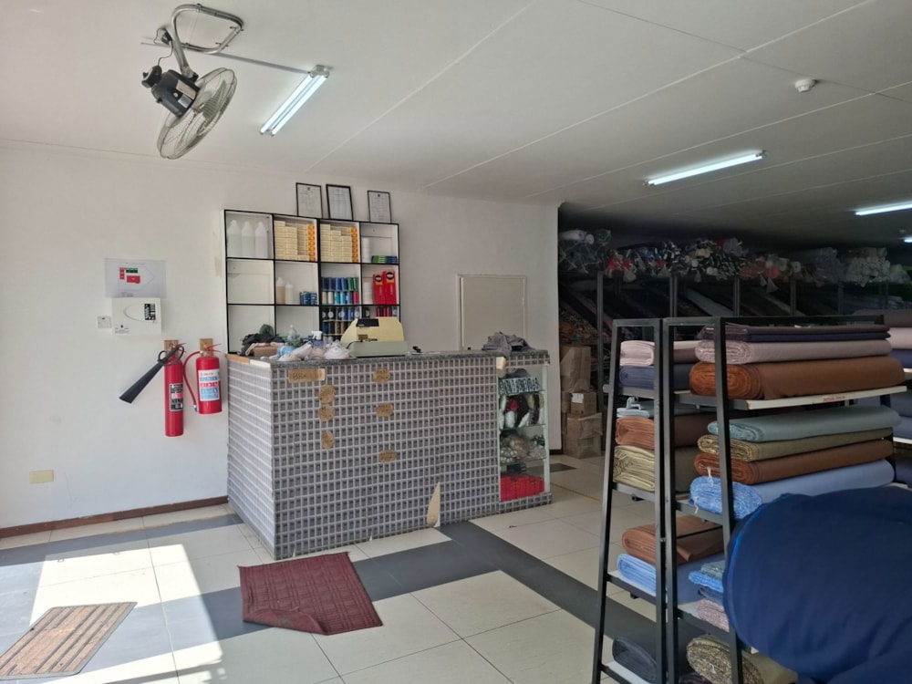 Commercial retail property to rent in Extension 2, Gaborone West, Botswana - 3BO1735433 Commercial retail property to rent in Extension 2, Gaborone West, Botswana - 3BO1735433