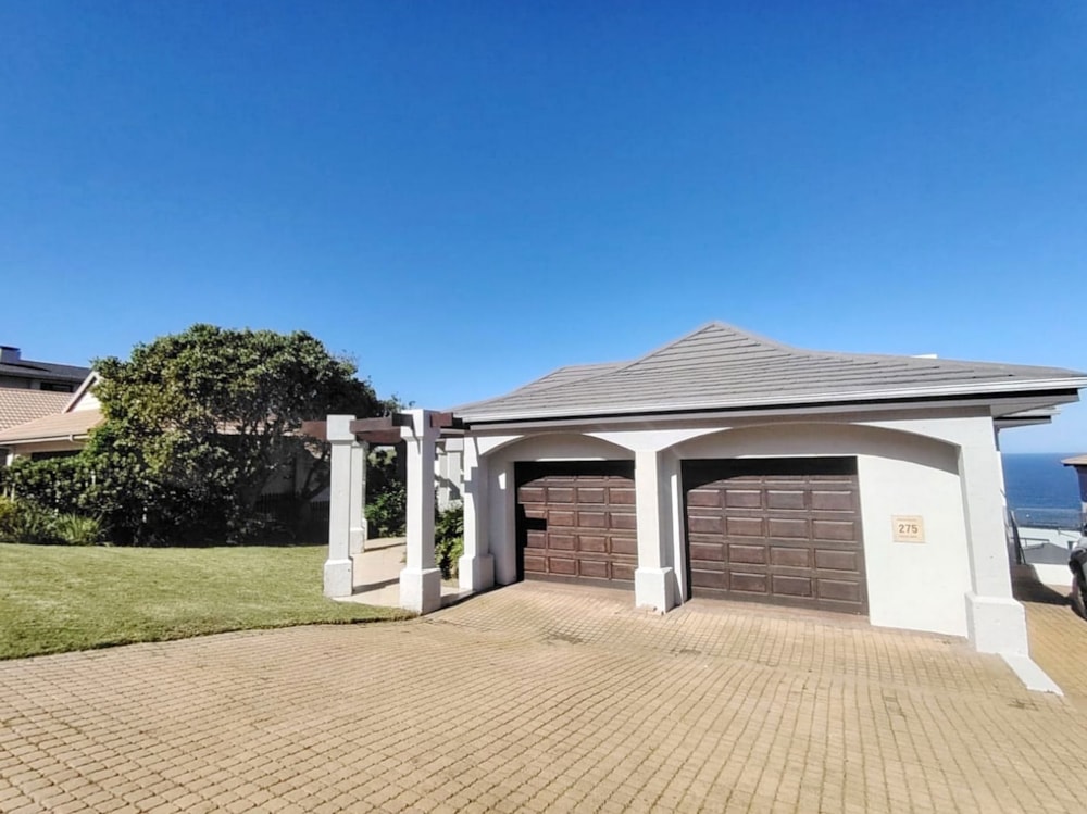 Security estate home to rent in Mossel Bay Golf Estate - 1MB1735796