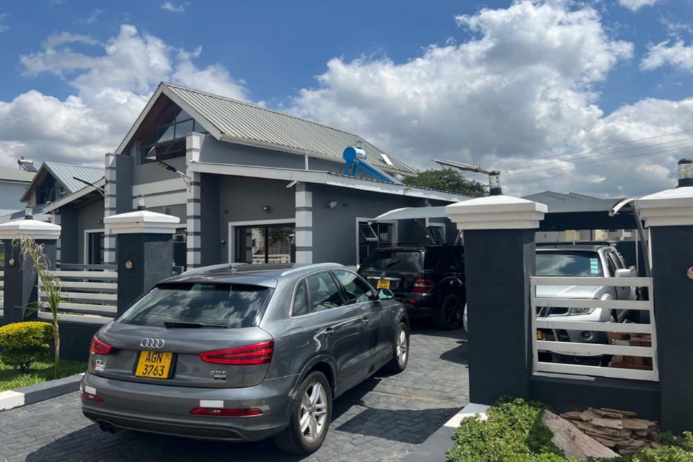 Townhouse for sale in Arlington, Zimbabwe - 3ZB1735917