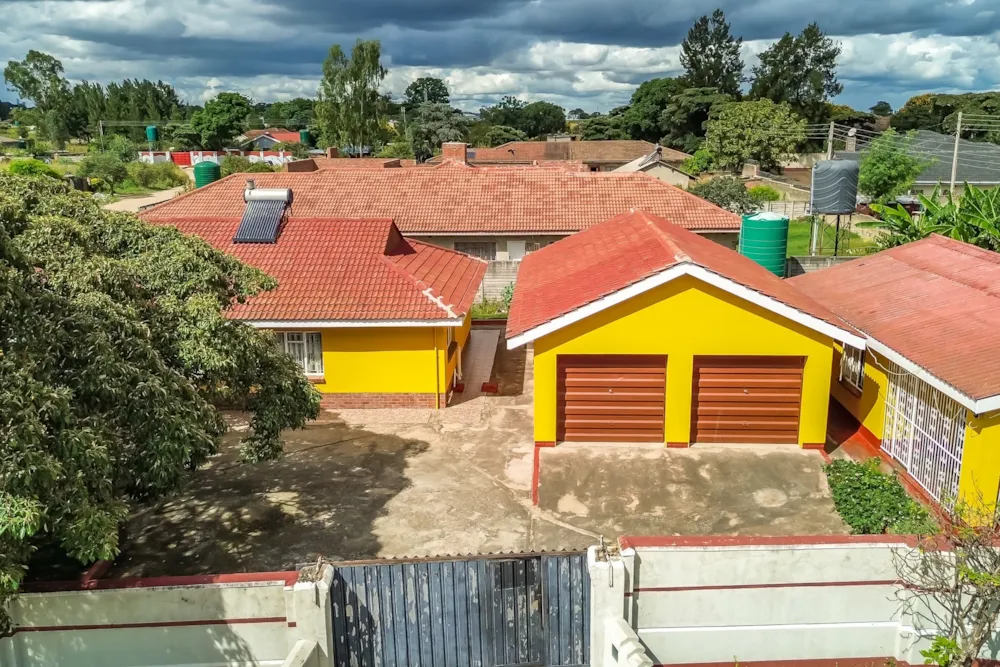 House for sale in Waterfalls, Zimbabwe - 3ZB1735516