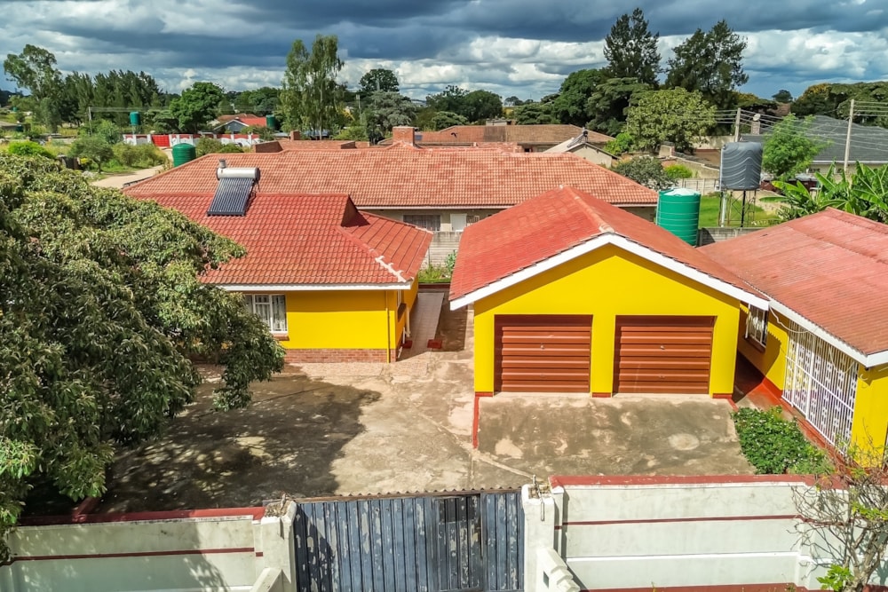 House for sale in Waterfalls, Zimbabwe - 3ZB1735516