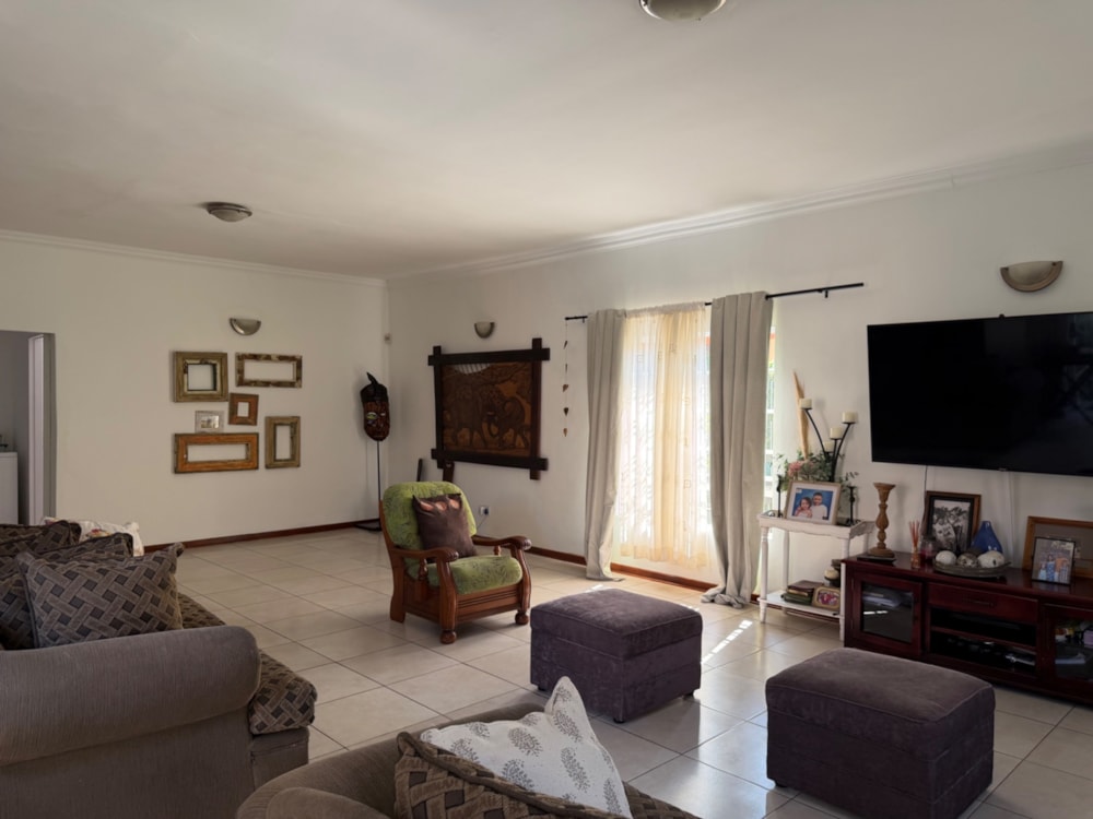 House for sale in Gaborone, Botswana - 3BO1735554