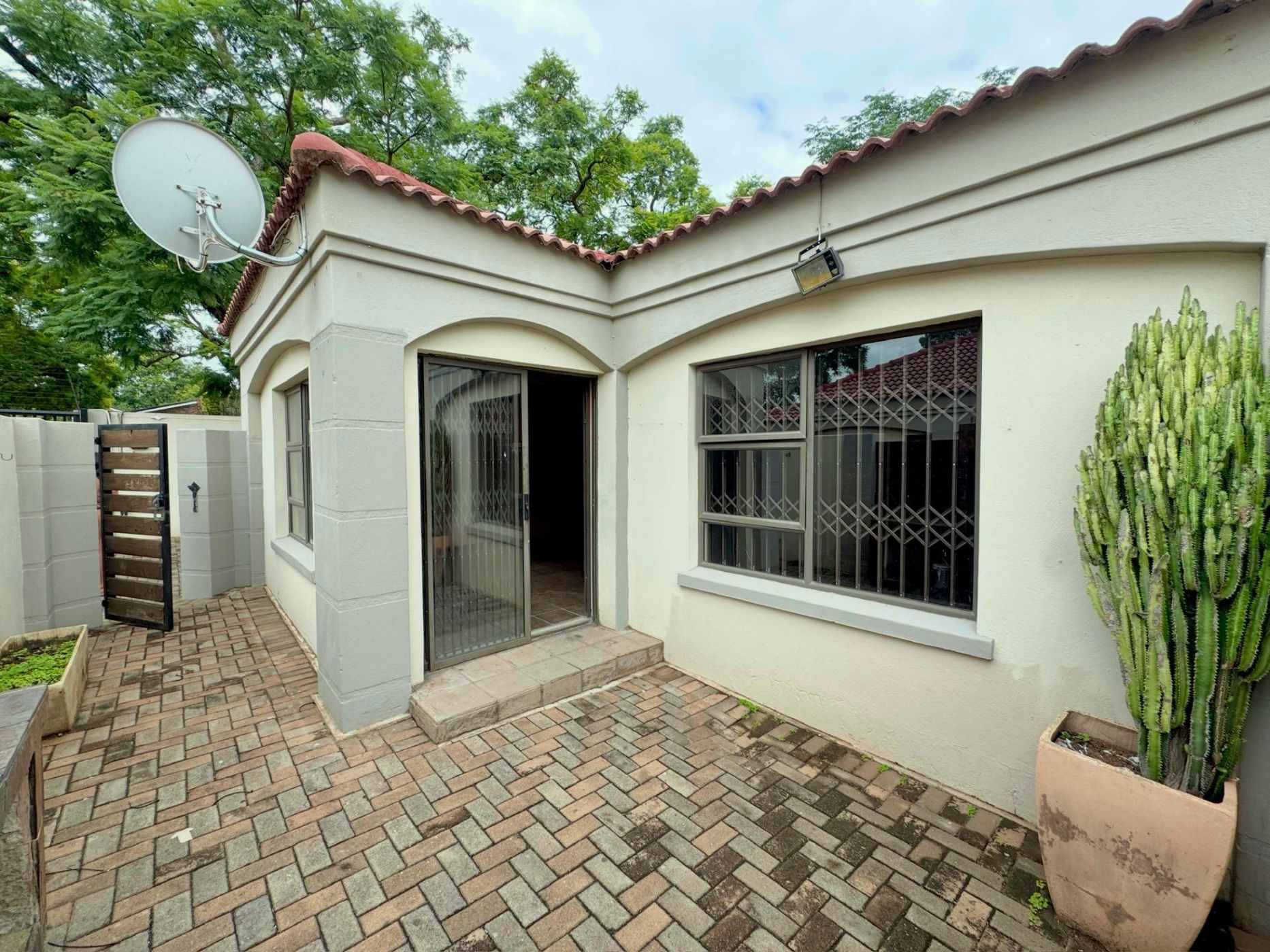 Townhouse for sale in Polokwane - 1PS1734557