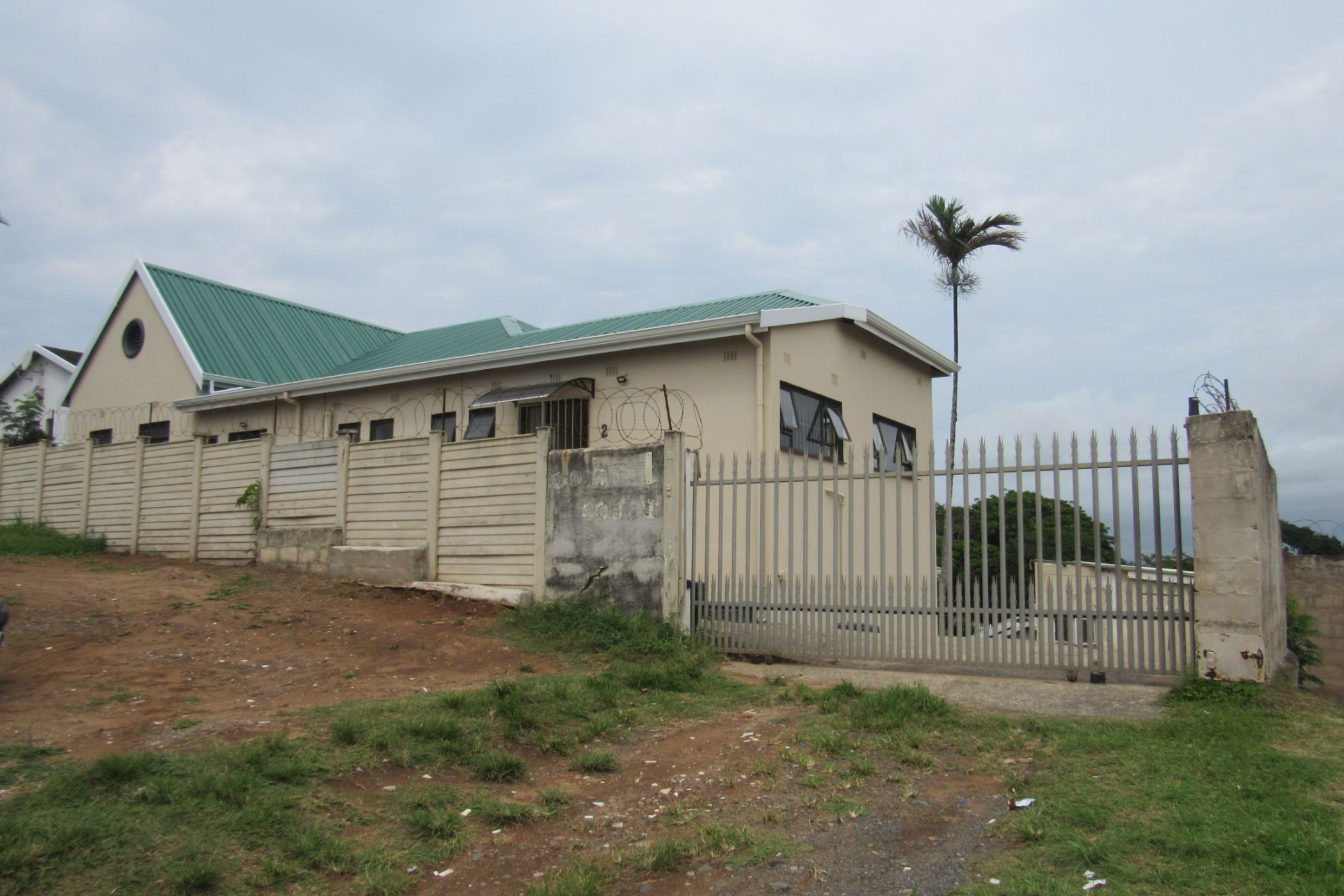 Bachelor apartment for sale in Port Shepstone, Port Shepstone - 1PSH1732709