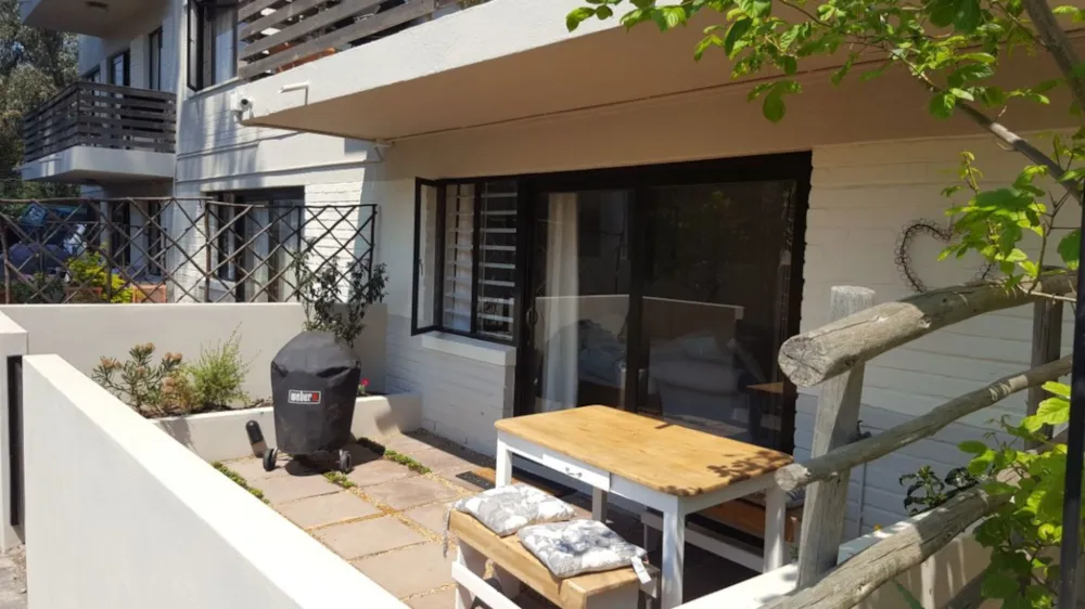 Bachelor apartment sold in Beach Estate - HOB1734289 Bachelor apartment sold in Beach Estate - HOB1734289