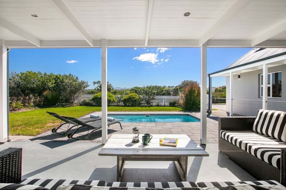 House for sale in Pezula Golf Estate - 1KG1734097 House for sale in Pezula Golf Estate - 1KG1734097