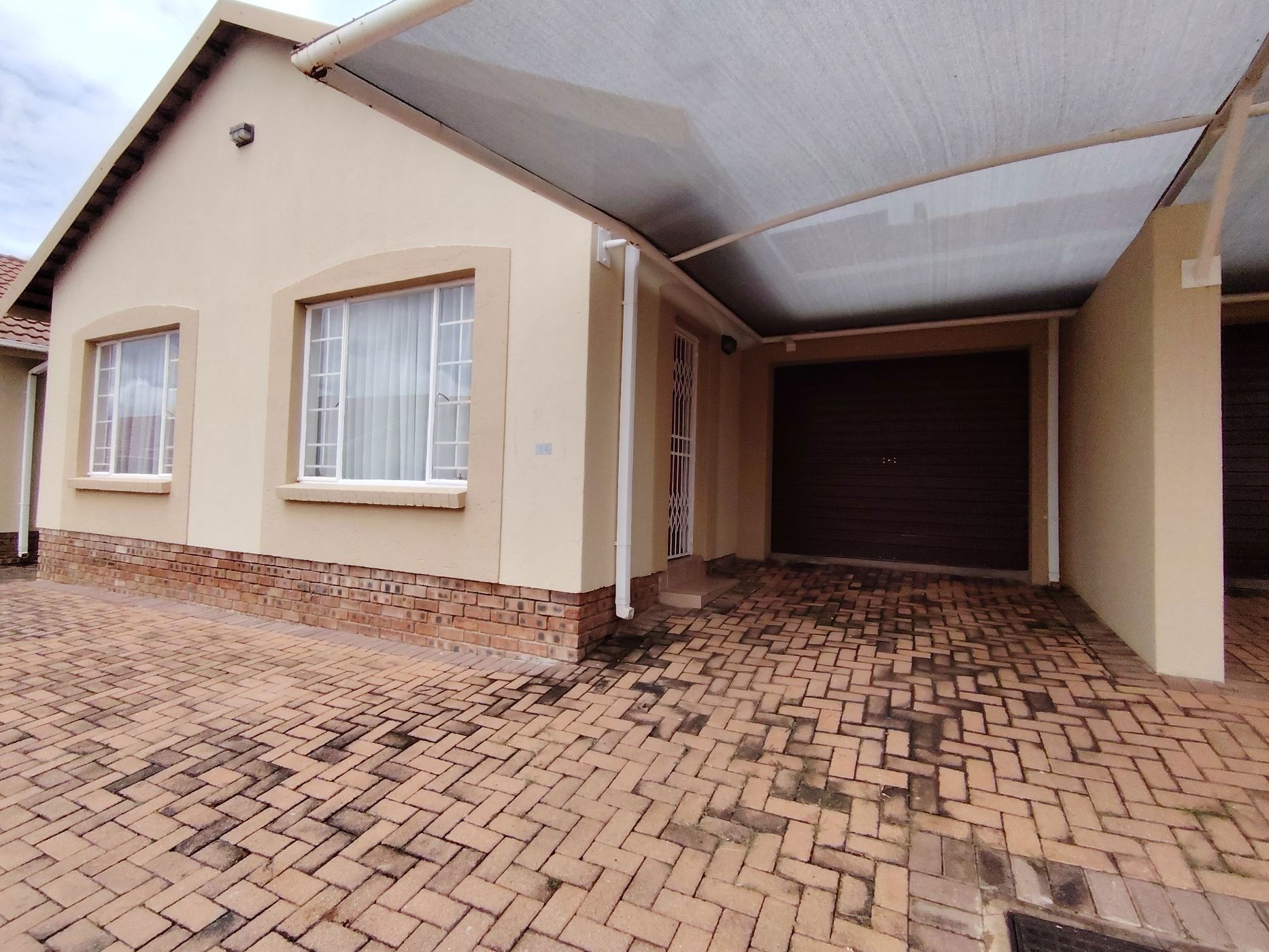 Townhouse for sale in Bendor Park - 1PS1732542