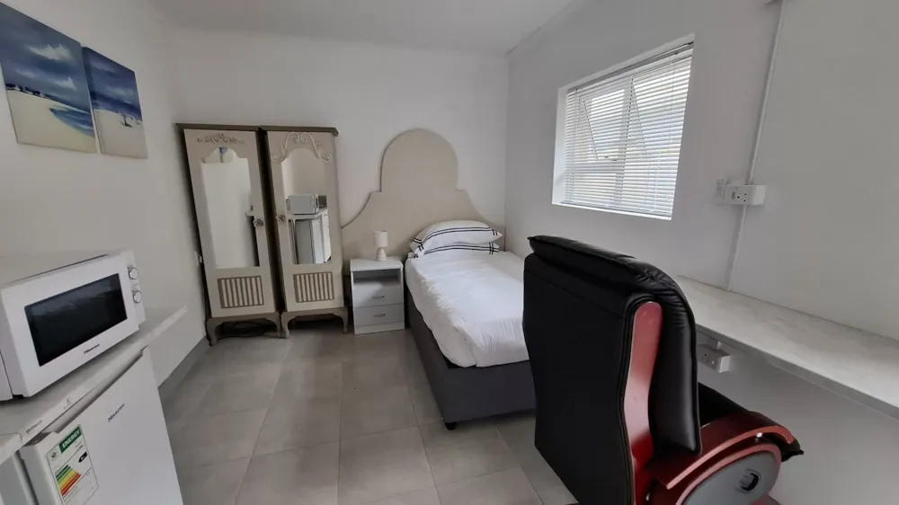 Bachelor apartment to rent in Royal Alfred Marina - 1PF1734673 Bachelor apartment to rent in Royal Alfred Marina - 1PF1734673