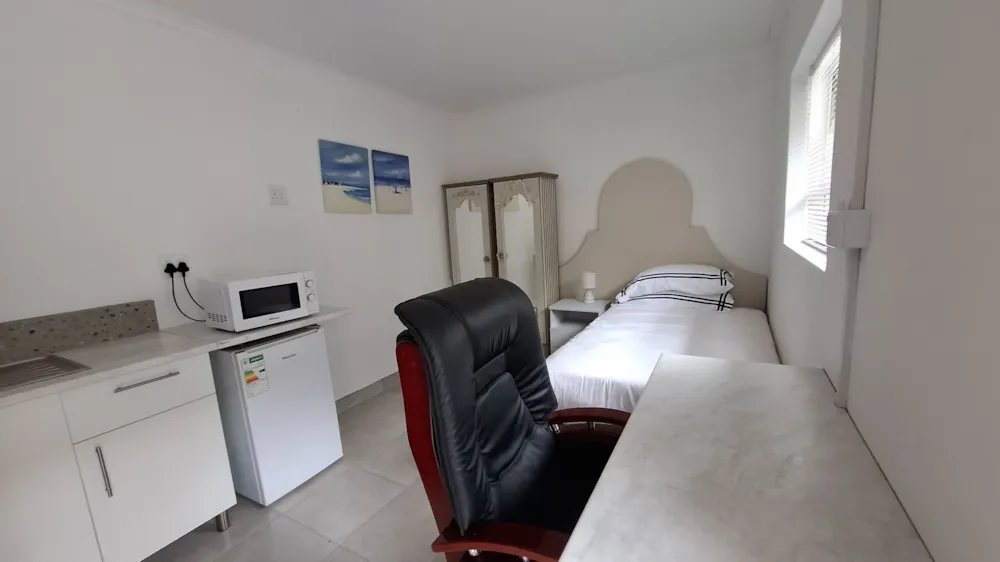 Bachelor apartment to rent in Royal Alfred Marina - 1PF1734673 Bachelor apartment to rent in Royal Alfred Marina - 1PF1734673