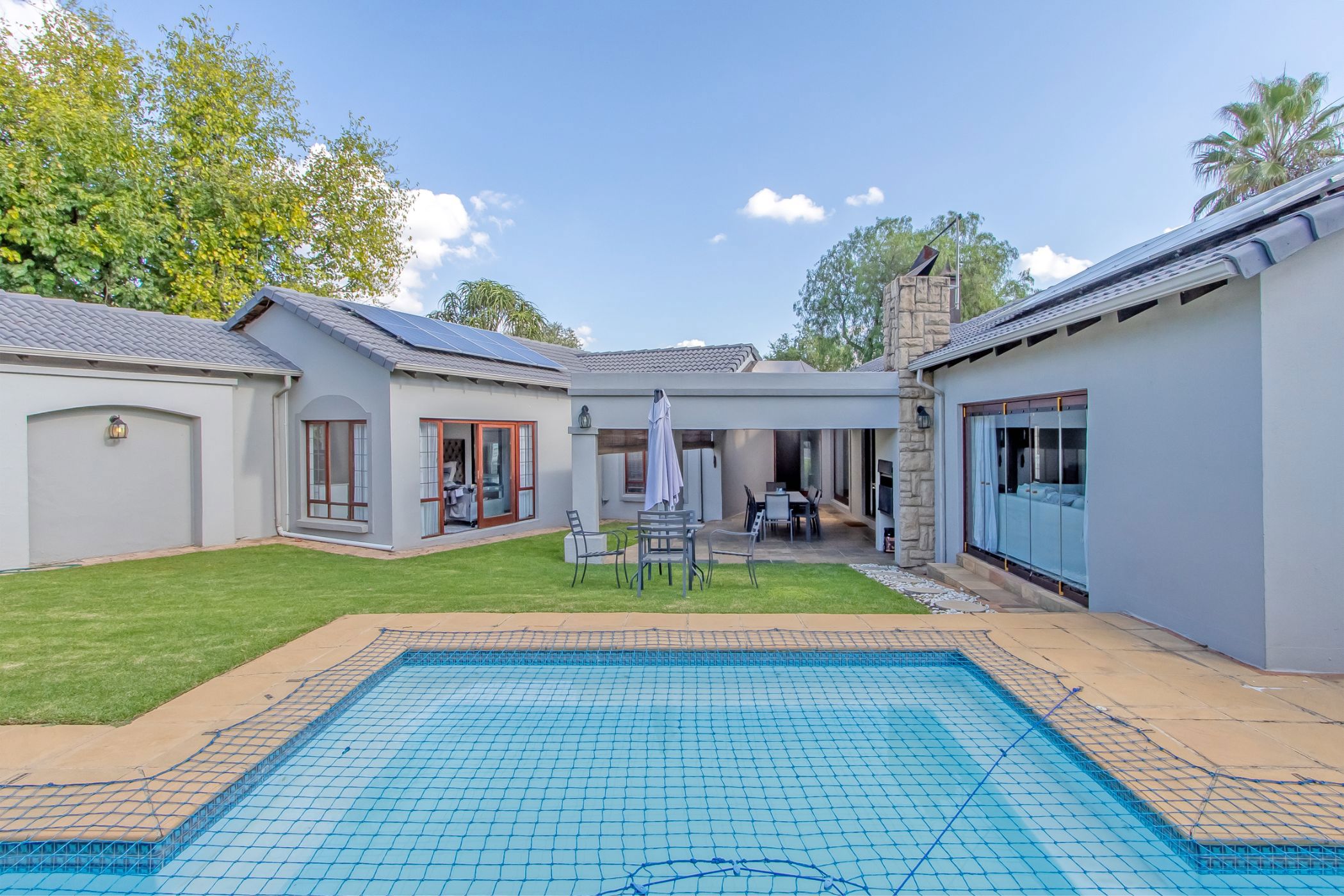 Security estate home to rent in Fourways Area - FYL1734765