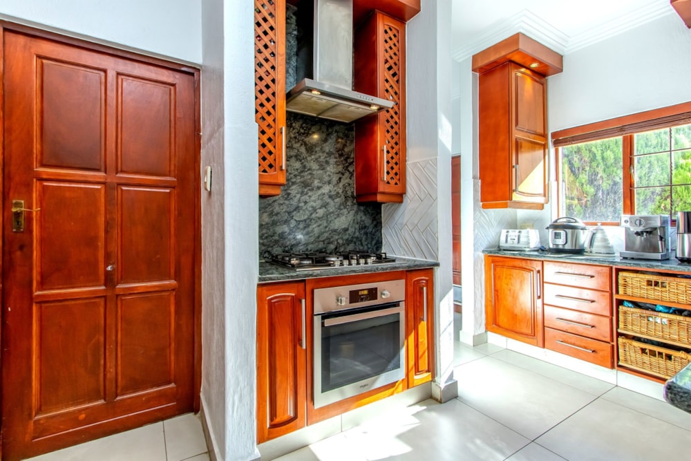 Security estate home to rent in Fourways Area - FYL1734765