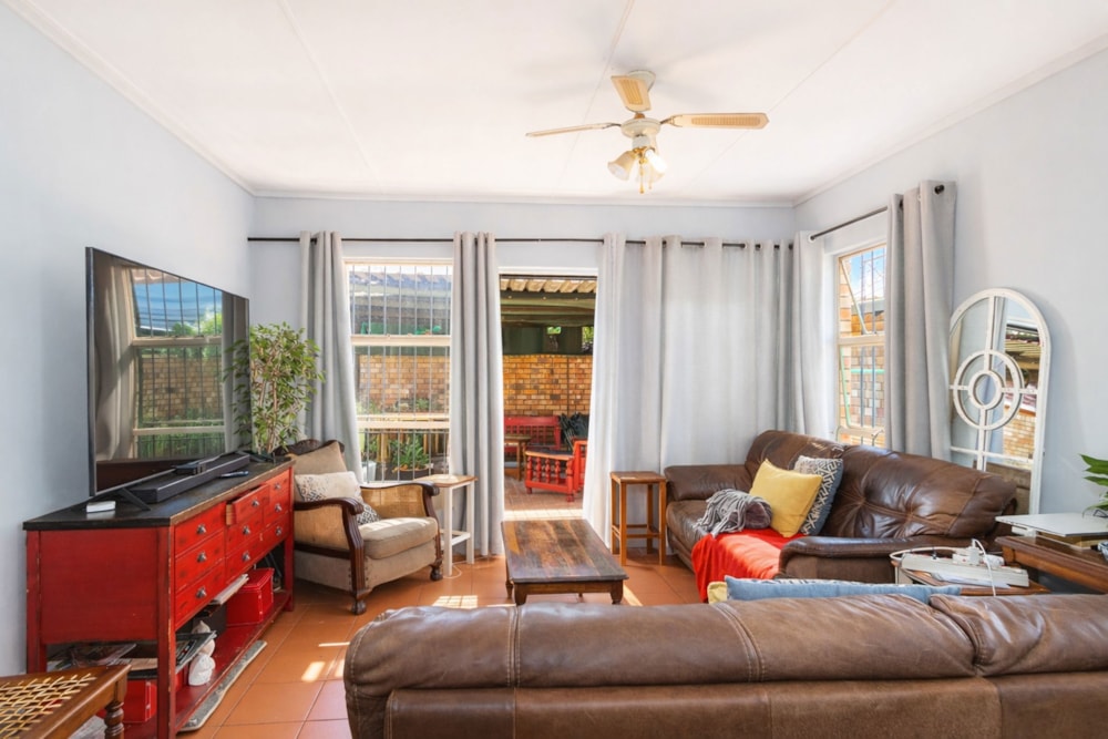 Townhouse for sale in Erasmuskloof - PT1734109