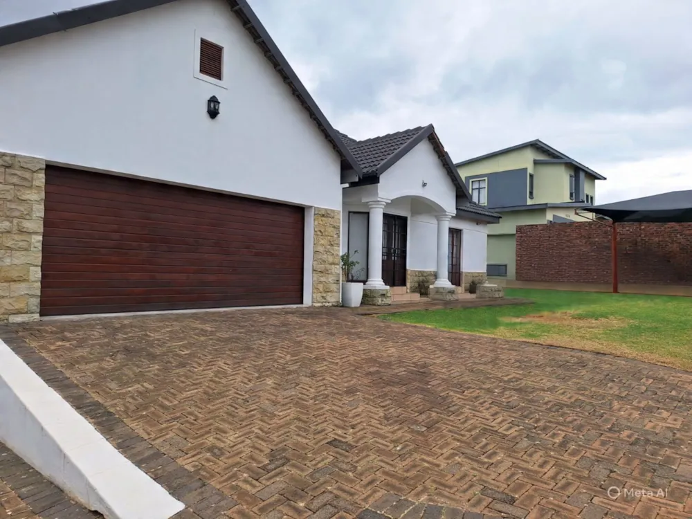 Single-storey house sold in Sterkspruit Estate - 1LY1732652 Single-storey house sold in Sterkspruit Estate - 1LY1732652