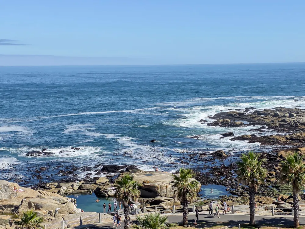 Apartment sold in Bantry Bay - AS1731980 Apartment sold in Bantry Bay - AS1731980