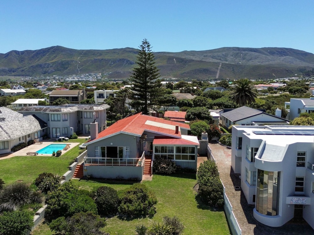 House for sale in Sandbaai - HF1732351