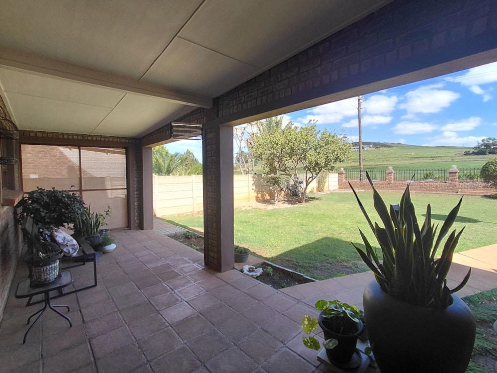Double-storey house for sale in Heidelberg, Garden Route - 1SR1734809 Double-storey house for sale in Heidelberg, Garden Route - 1SR1734809