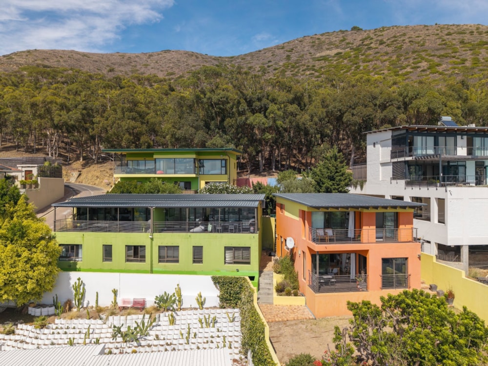 House for sale in Green Point, Cape Town - AS1733137