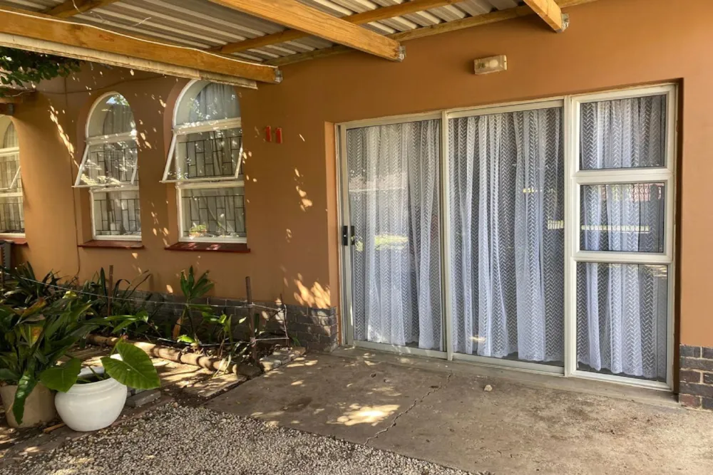 Bachelor apartment to rent in Aston Bay - 1JF1733305