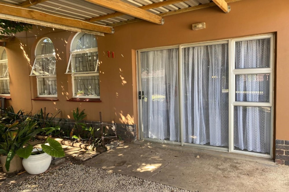 Bachelor apartment to rent in Aston Bay - 1JF1733305