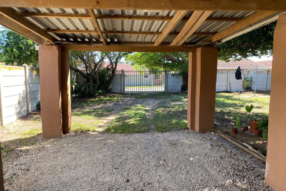 Bachelor apartment to rent in Aston Bay - 1JF1733305