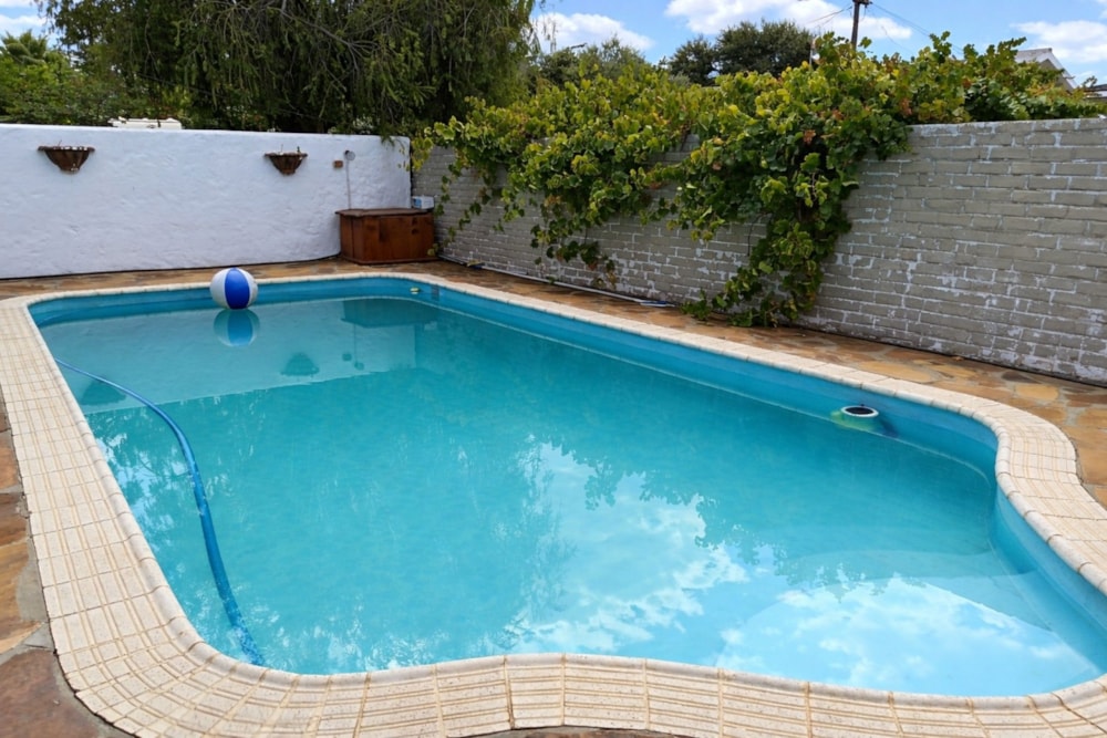 House for sale in Wesbank, Oudtshoorn - 1OU1734003 House for sale in Wesbank, Oudtshoorn - 1OU1734003