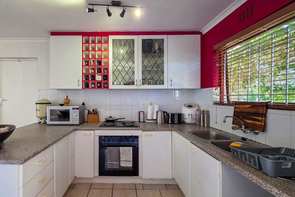 House for sale in Sunningdale, Blouberg - 1TV1734417