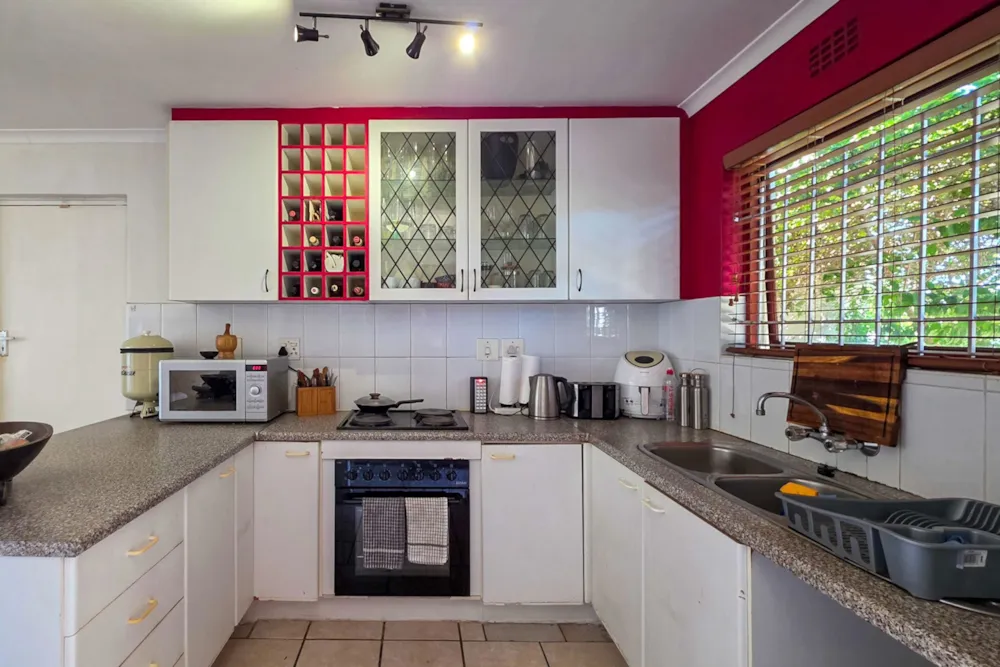House sold in Sunningdale, Blouberg - 1TV1734417 House sold in Sunningdale, Blouberg - 1TV1734417