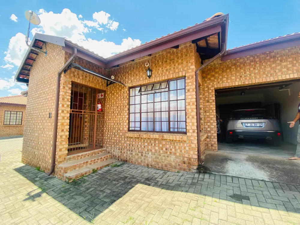 Townhouse let in Pioneer Park - 1NW1732667