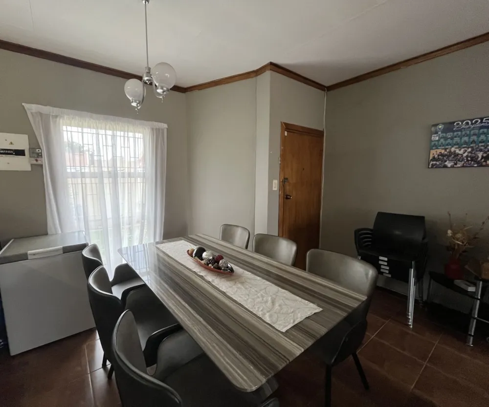 Townhouse for sale in Langenhovenpark - 1BX1735056 Townhouse for sale in Langenhovenpark - 1BX1735056