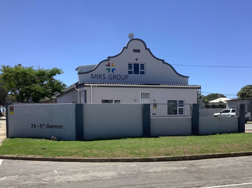 Commercial office to rent in Newton Park - 1PLZ1732162