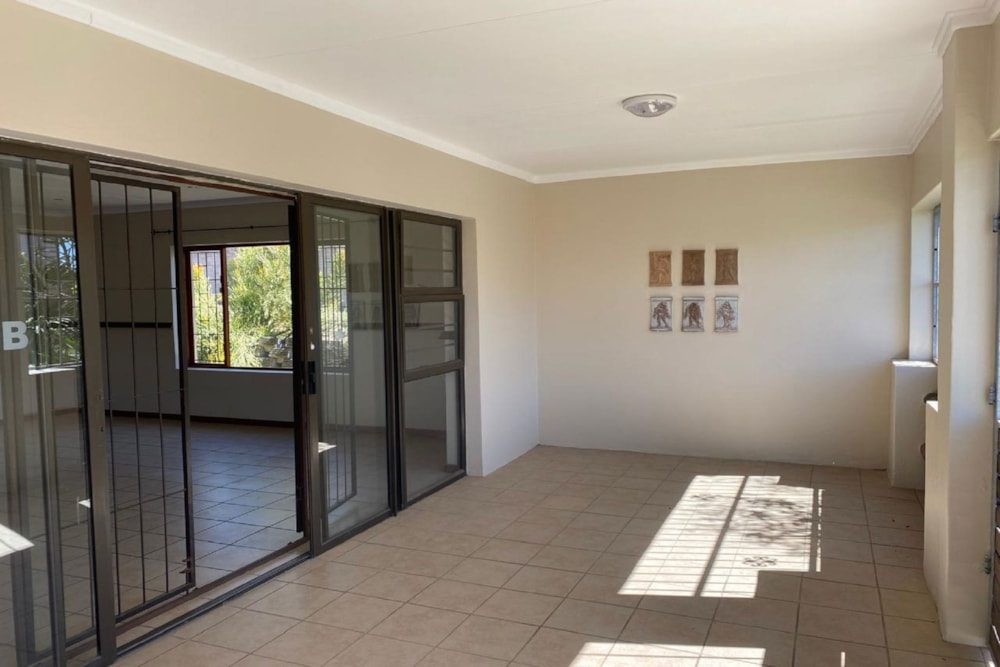 House to rent in Noorsekloofpunt - 1JF1732021 House to rent in Noorsekloofpunt - 1JF1732021