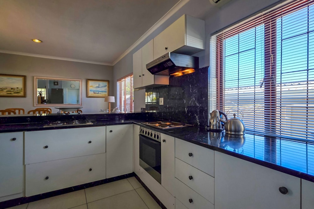 House for sale in West Beach, Blouberg - 1TV1735378