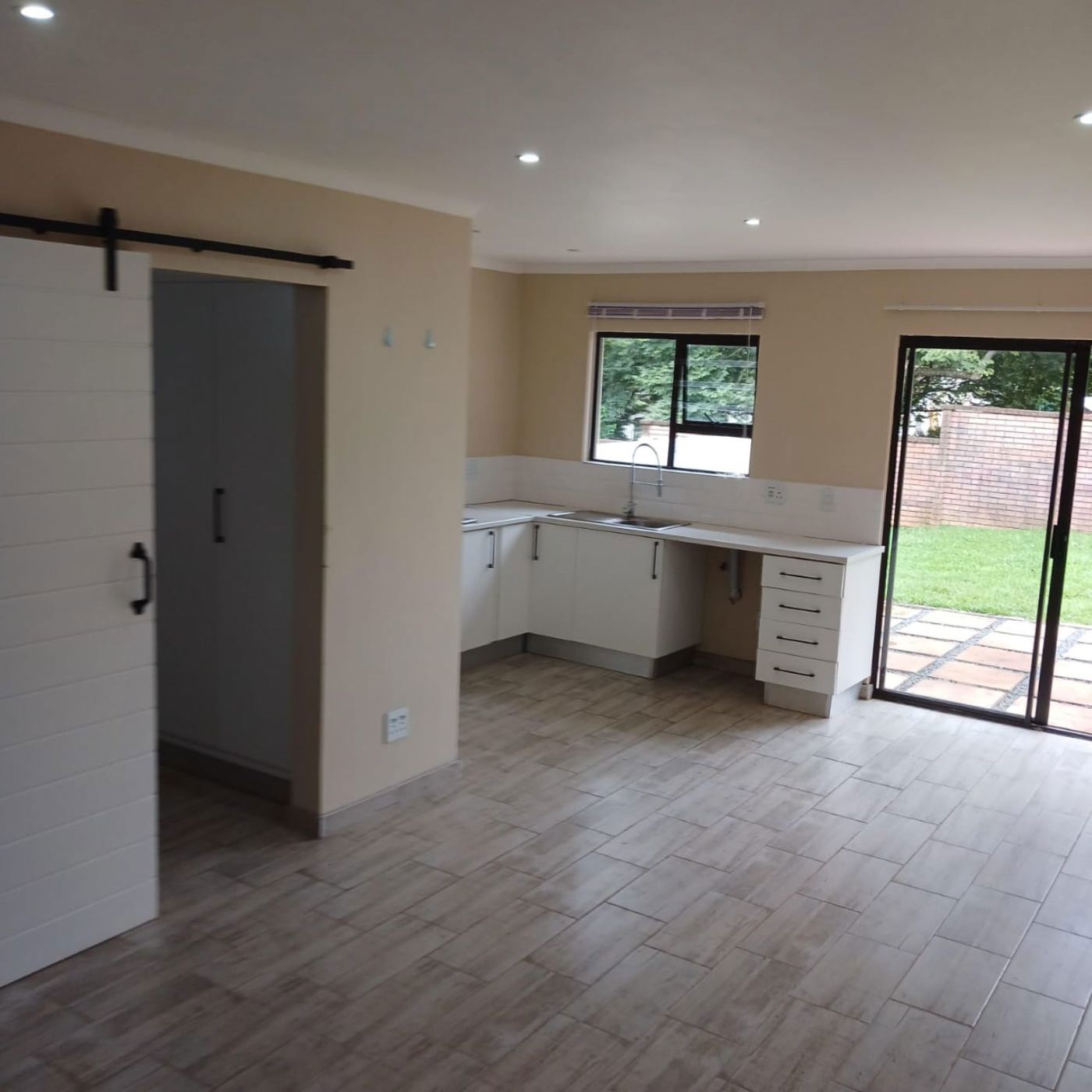 Garden cottage to rent in Forest Hills - 1KF1734633