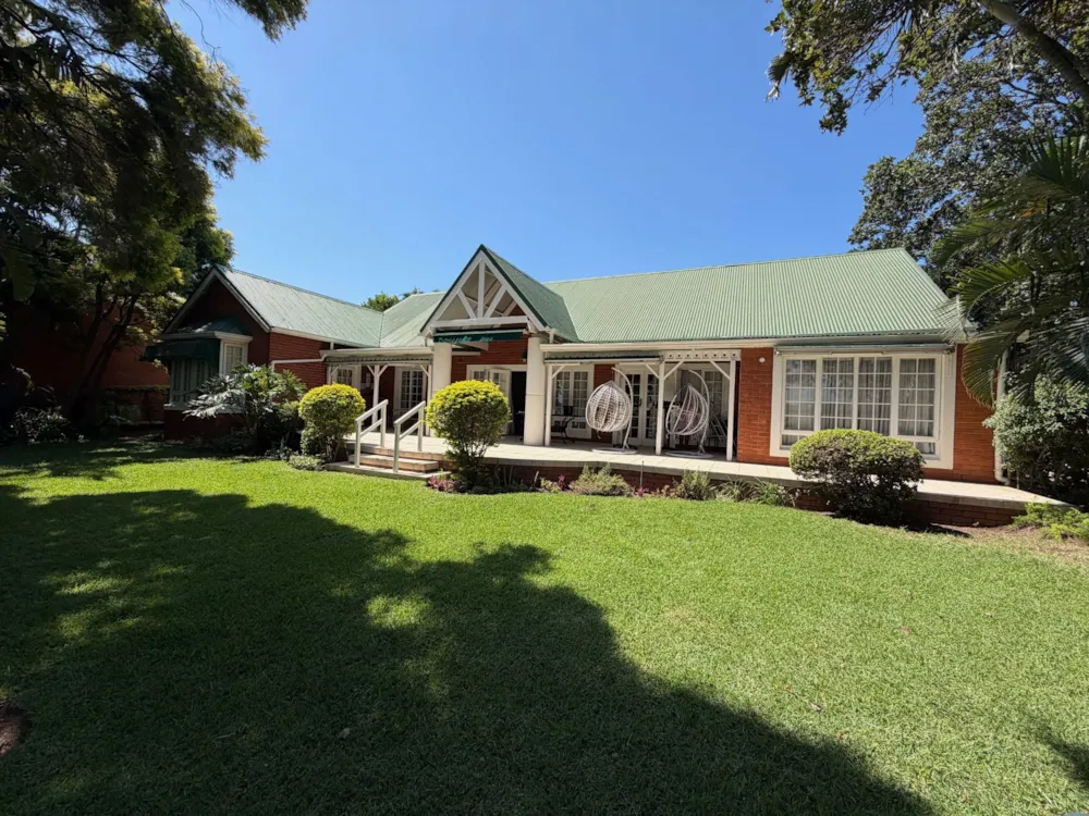 House for sale in Mount Edgecombe Country Estate - 1MT1754207