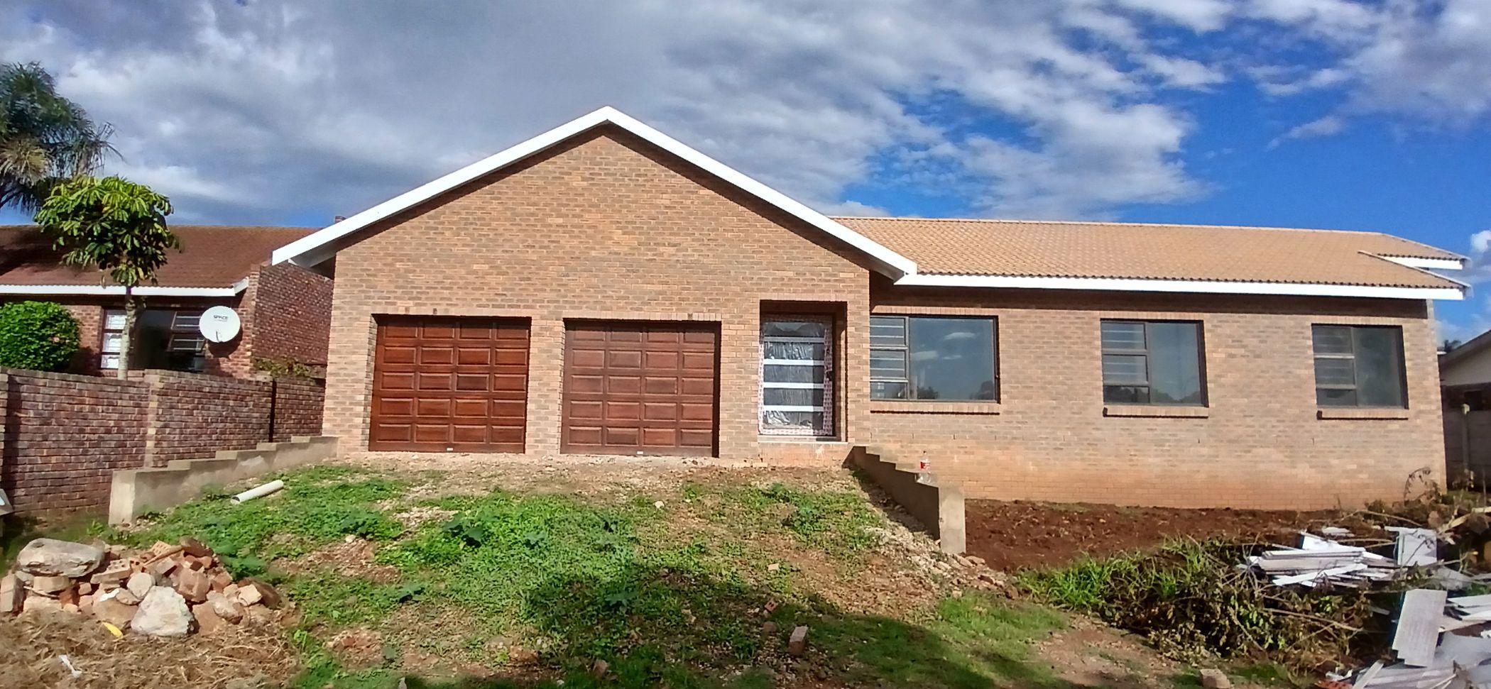 House for sale in Wave Crest - 1JF1702660