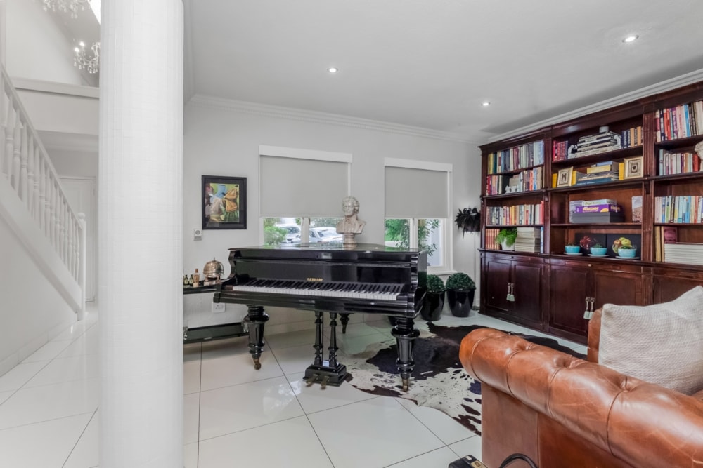 Double-storey cluster to rent in Lonehill - FYL1733742