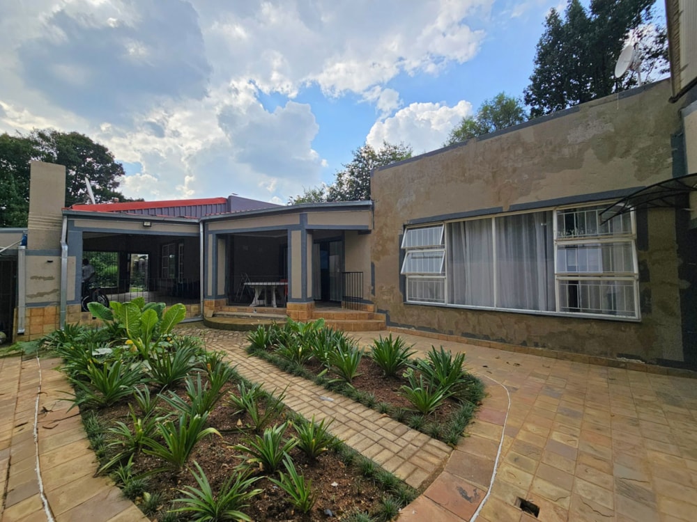 House for sale in Heidelberg, Gauteng - 1SP1541640