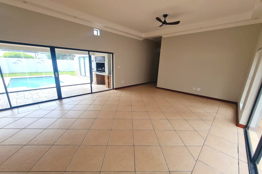 House to rent in Atlantic Beach Estate - 1TV1732843